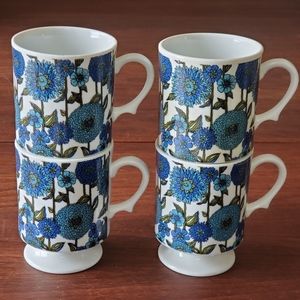Holt Howard Coffee Mugs Footed Pedestal MCM 7611 Floral Pattern Vintage Japan